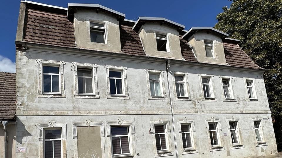 Immobilie in Bad Schmiedeberg - Voll vermietetes 3- Familienhaus zur Kapitalanlage - Bild 0
