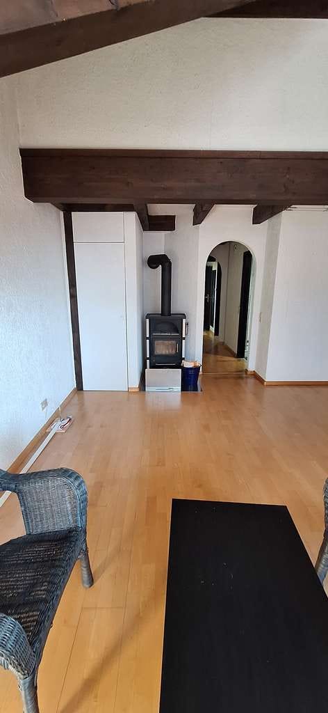 Immobilie in Holzgerlingen - Sonnige Maisonette-Wohnung im Toskana-Stil – 3,5-Zimmer-Wohnung mit Balkon und EBK - Bild 3