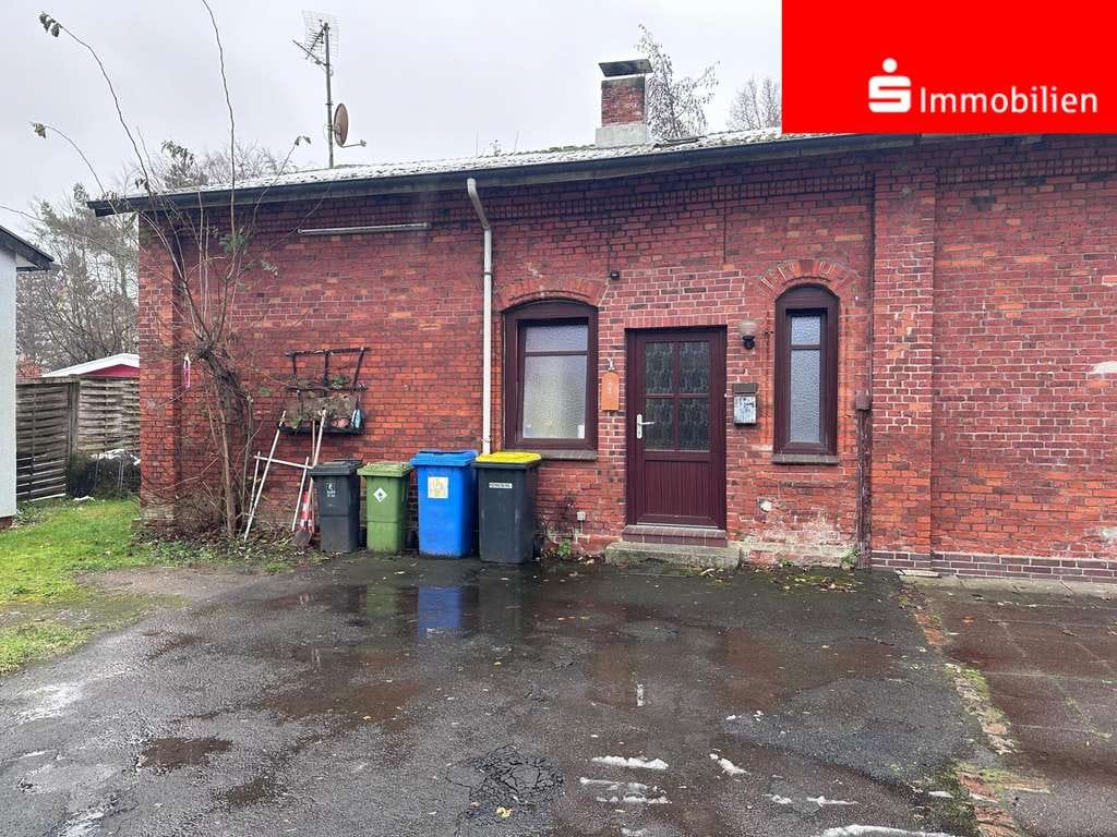 Immobilie in Wesselburen - Vermietete Doppelhaushälfte in der Hebbelstadt - Bild 0