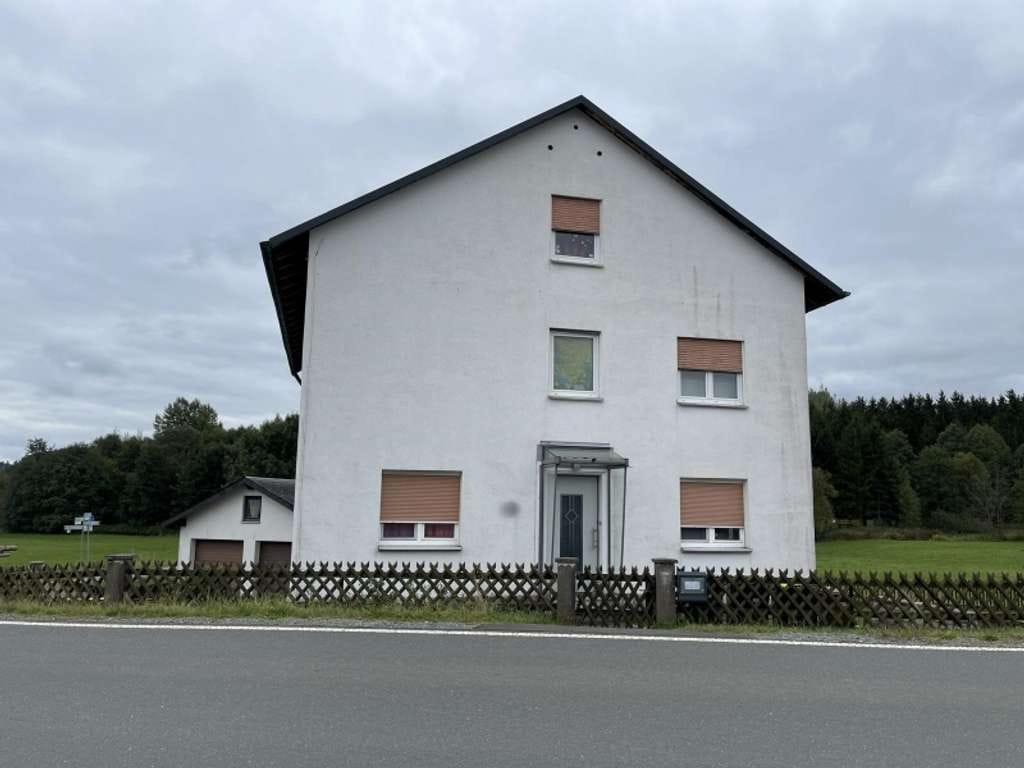 Immobilie in Bad Steben - Viel Platz für die ganze Familie - auch als Mehrgenerationenhaus! - Bild 1