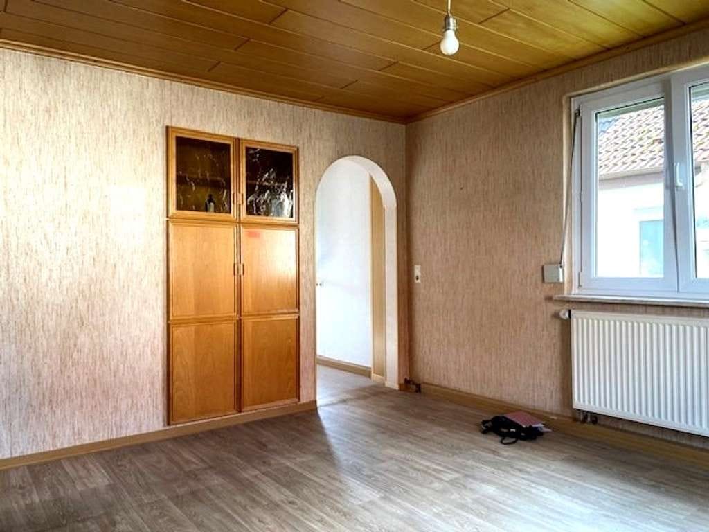 Immobilie in Erkenbrechtsweiler - Familienfreundliches Haus mit Garten - Bild 2