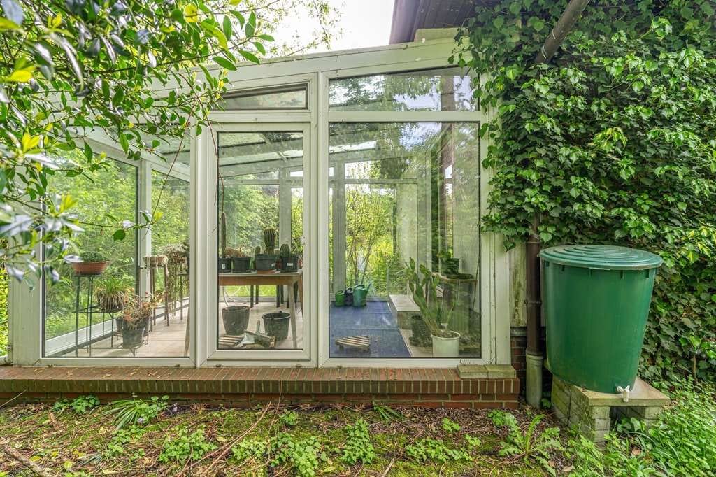 Immobilie in Jever - Charmanter teilmodernisierter Bungalow in zentrumsnaher aber ruhiger Lage von Jever - Bild 4