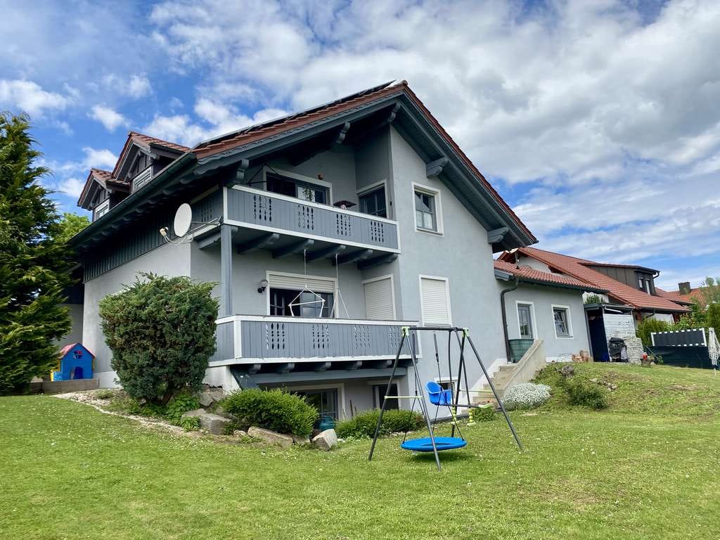 Immobilie in Aldersbach - Attraktives Wohnhaus in ruhiger Lage von Aldersbach-Schwaig - Bild 0