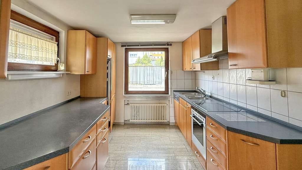 Immobilie in Aalen - Zuhause mit Perspektive: Mehrfamilienhaus in Toplage von Aalen! - Bild 4