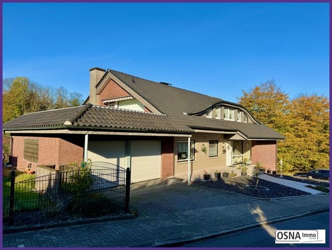 Immobilie in Georgsmarienhütte - Großes Zweifamilienhaus inkl. großer Souterrainwohnung in toller Lage - Bild 1