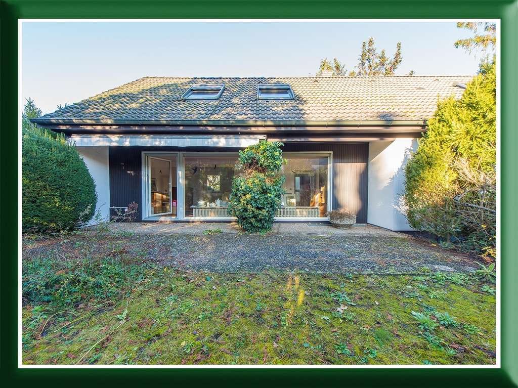 Immobilie in Bickenbach - Einfamilienhaus mit vielen großen Zimmern, schönes Südgrundstück und super großer Keller - Bild 0