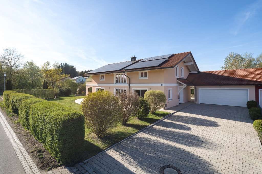 Immobilie in Babensham - Leben zwischen See und Altstadt – Landhausvilla nahe Wasserburg - Bild 2