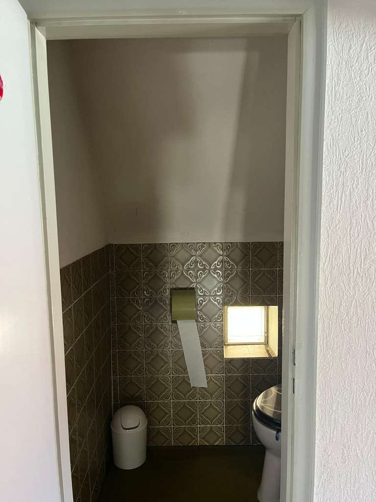 Immobilie in Offenbach an der Queich - Einfamilienhaus mit 710 m² Grundstück, 6 Zimmern, Garten&Garage - Bild 2