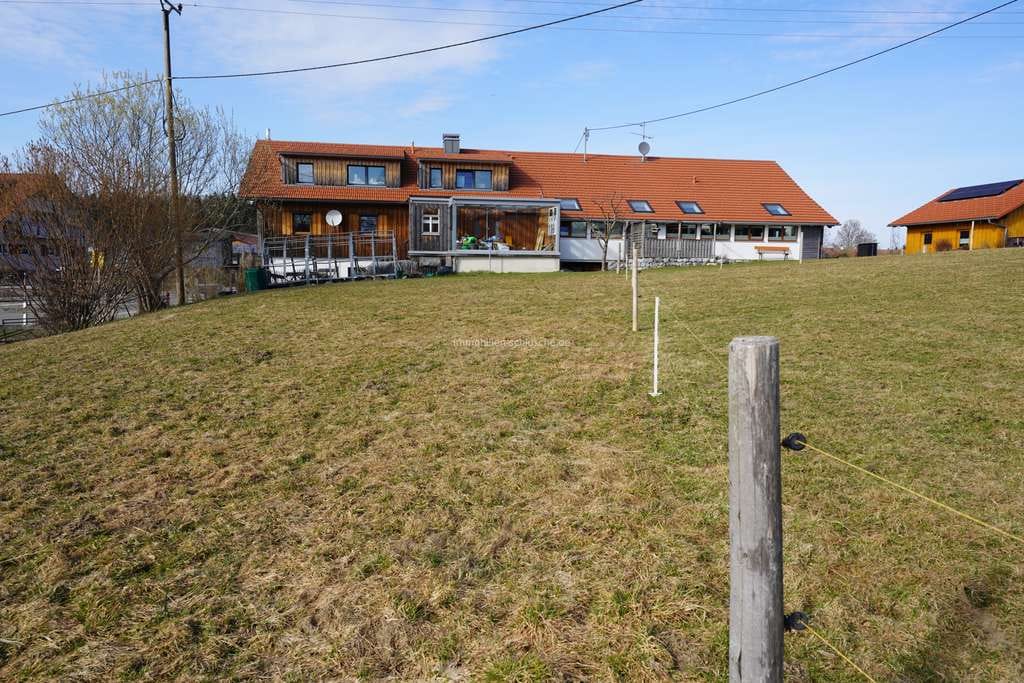 Immobilie in Maierhöfen - Haus im Haus in modernisierter ehemaliger Sennerei zum Teil in KFW 55 Standard - Bild 1
