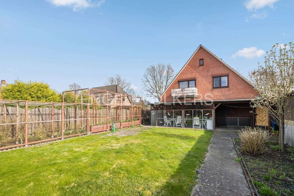 Immobilie in Kaltenkirchen - Sanierungsbedürftiges Einfamilienhaus in ruhiger Wohngegend - Bild 1