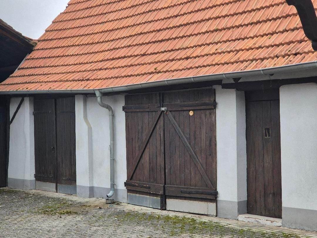 Immobilie in Jockgrim - Ein ansprechendes Anwesen mit Scheune, Garten, und div. Nebengebäuden     - Bild 2
