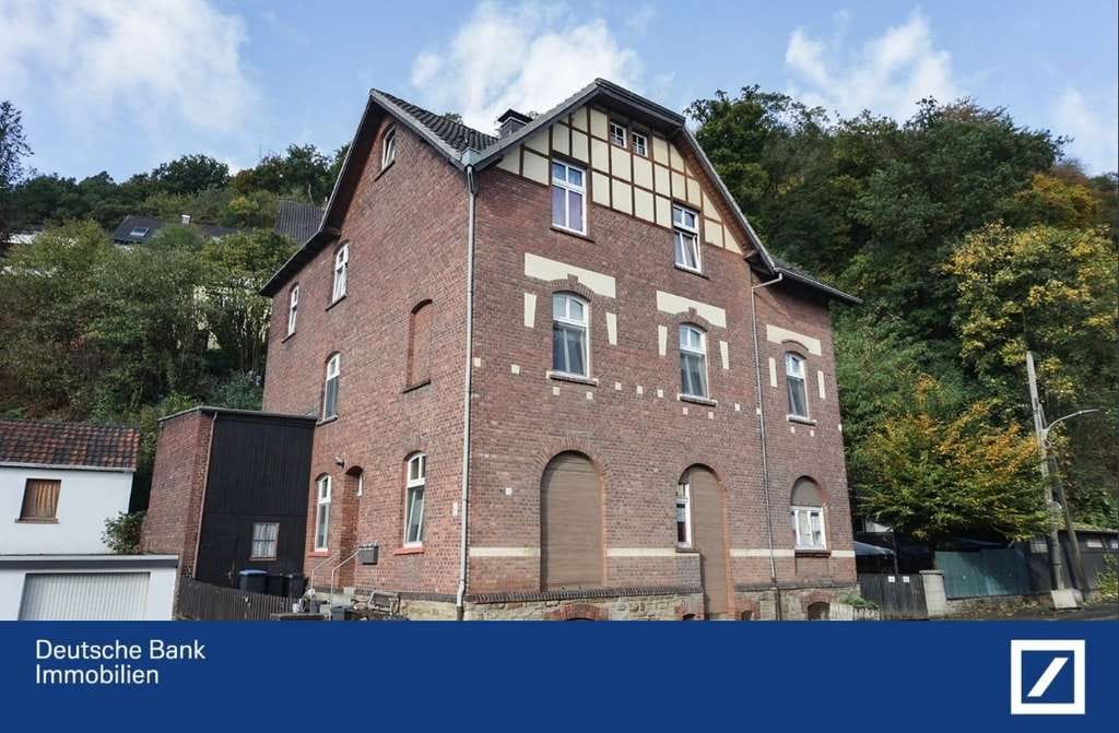 Immobilie in Wetter (Ruhr) - Renditestarke Kapitalanlage: 3-Familienhaus in Wetter-Volmarstein!  - Bild 0