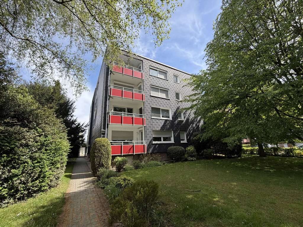 Immobilie in Gladbeck - Gemütliche Eigentumwohnung mit schöner Loggia und großem Gemeinschaftsgarten in ruhiger Wohnlage! - Bild 0