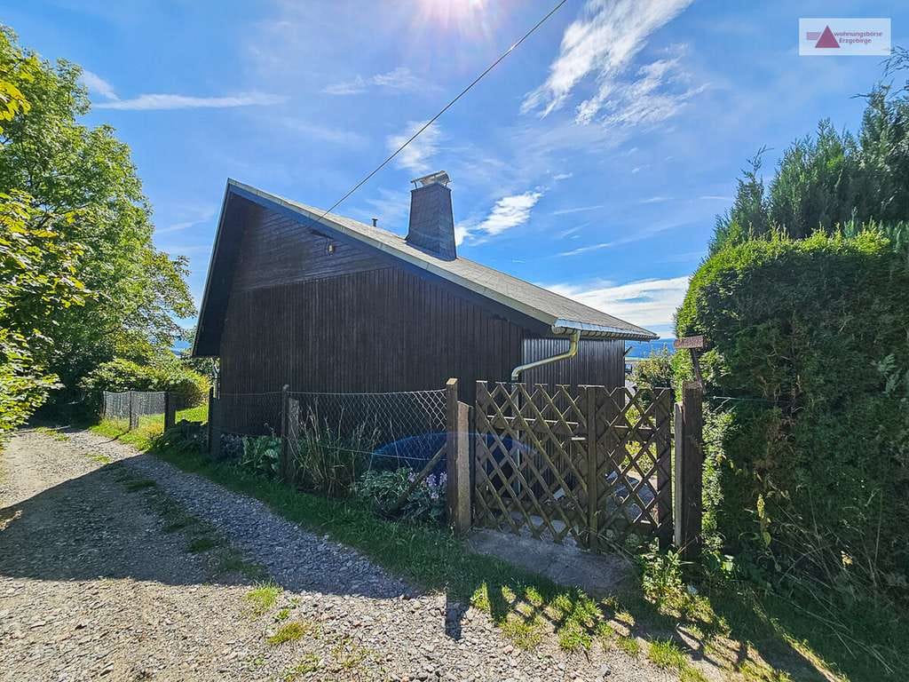 Immobilie in Lauter-Bernsbach - Ihr Wochenenddomizil mit Panoramablick! - Bild 2