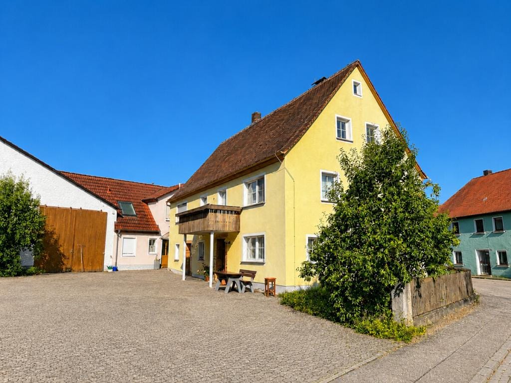 Immobilie in Leutershausen - Einfamilienhaus freistehend in Leutershausen - Bild 2
