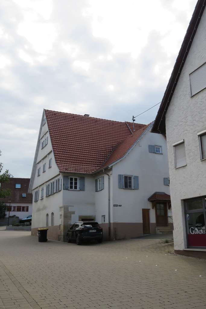Immobilie in Beuren - Haus im Haus im Ortskern von Beuren, Aufteilungsplan Nr. 1, provisionsfrei - Bild 1