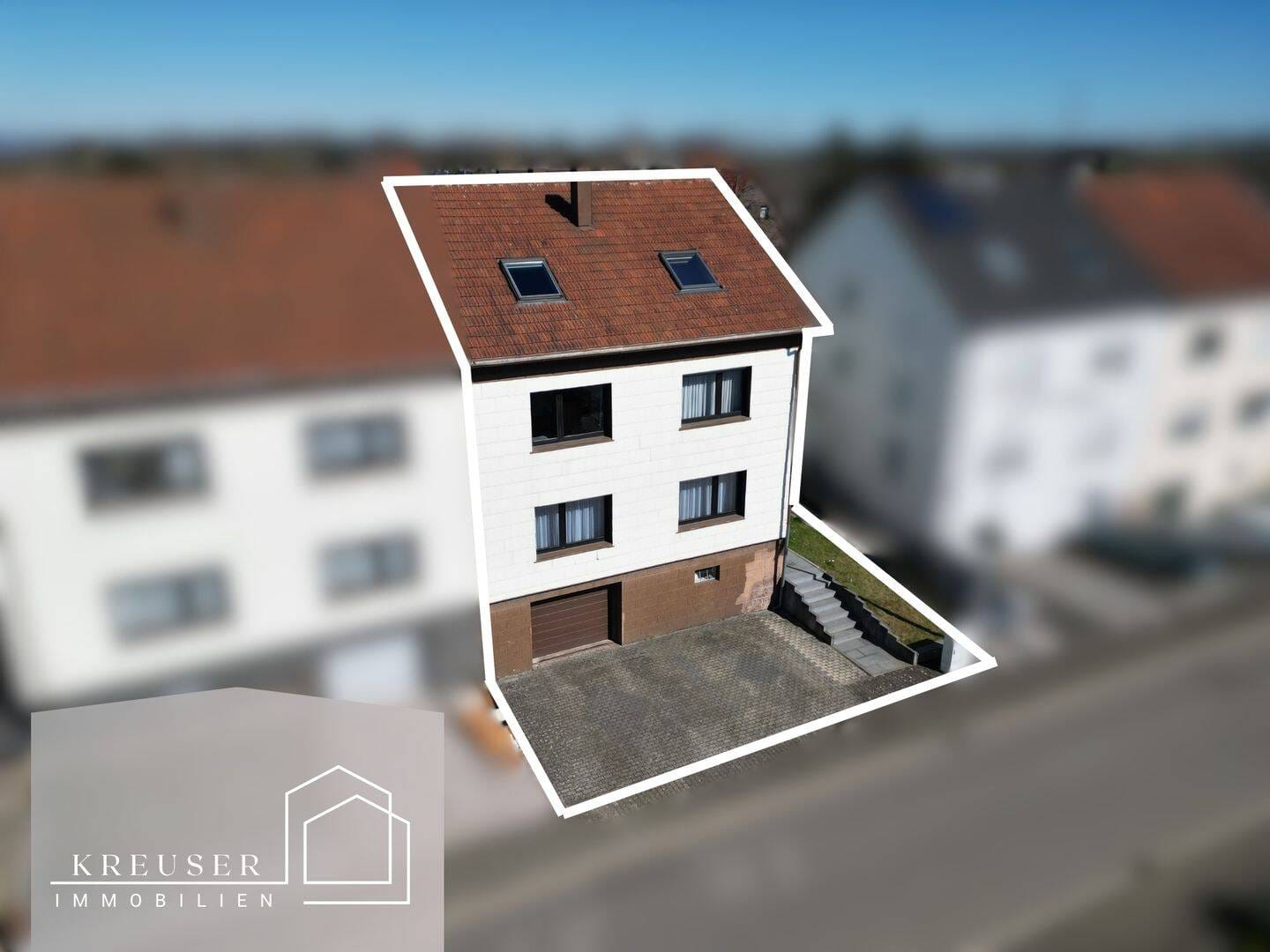 Immobilie in Saarlouis - Einfamilienhaus mit großem Garten in ruhiger Top-Lage von Saarlouis - ideal für Familien! - Bild 0