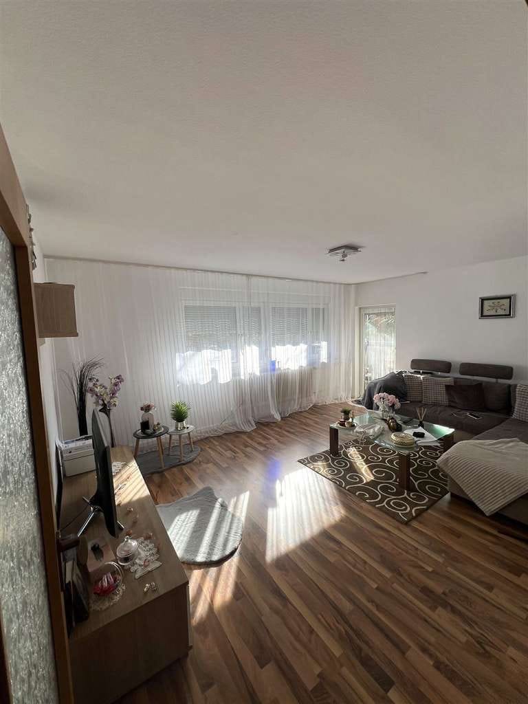 Immobilie in Ulm - Lichtdurchflutete 4-Zimmer-Stadtwohnung in ruhiger Lage – Ulm Mitte, mit Erbbaurecht - Bild 3