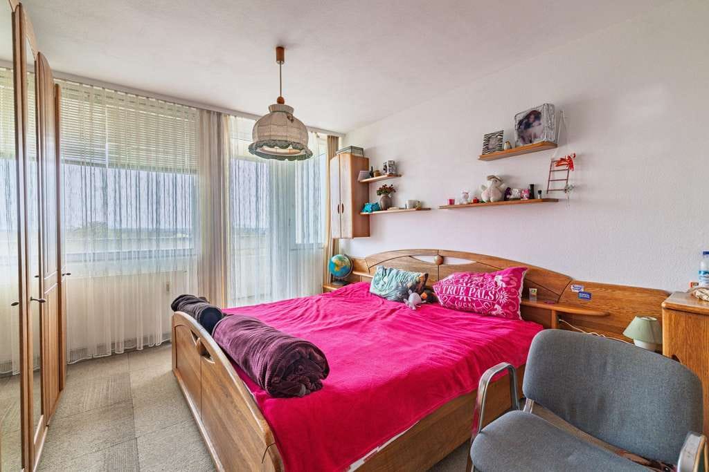Immobilie in Umkirch - Großzügige 3 Zimmer-Wohnung mit großer Loggia und Weitblick! - Bild 3