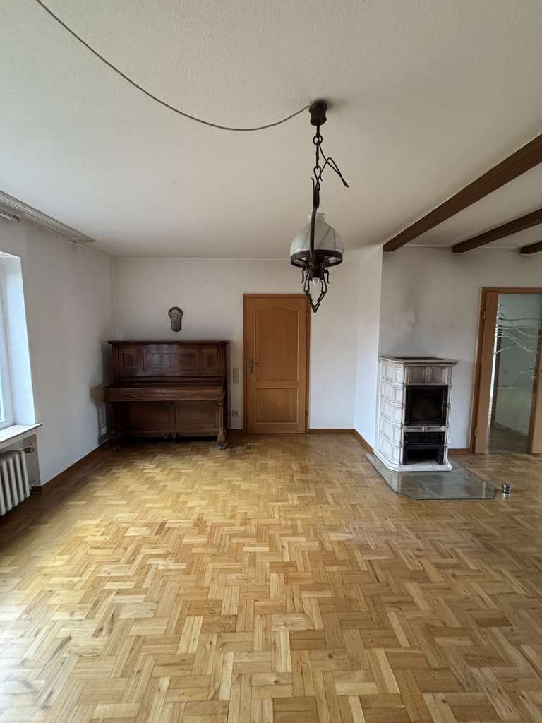 Immobilie in Raesfeld - Charmantes Einfamilienhaus aus den 70er Jahren – auf attraktivem Erbbaugrundstück - Bild 2
