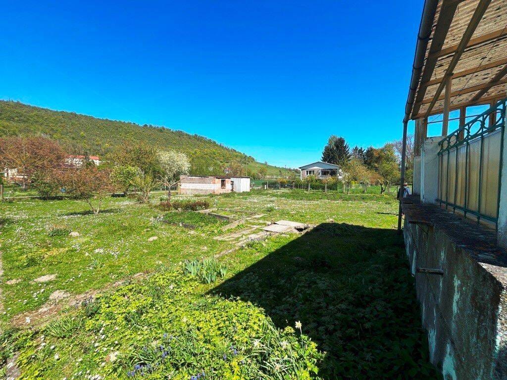 Immobilie in Neuengönna - ehem. Neubauernhaus mit Scheune und großem Grundstück - Bild 1