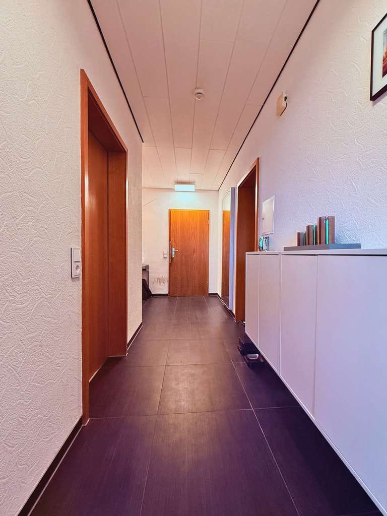 Immobilie in Röthenbach an der Pegnitz - Großzügiges Zweifamilienhaus mit Ausbaupotenzial – Raum für Generationen - Bild 4