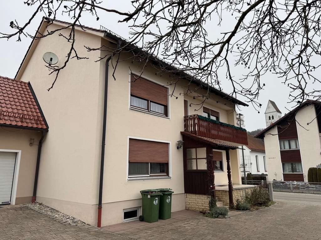 Immobilie in Gerolsbach - Hofstelle mit zwei Wohnhäusern und Scheune in Gerolsbach OT Junkenhofen zu verkaufen! - Bild 2