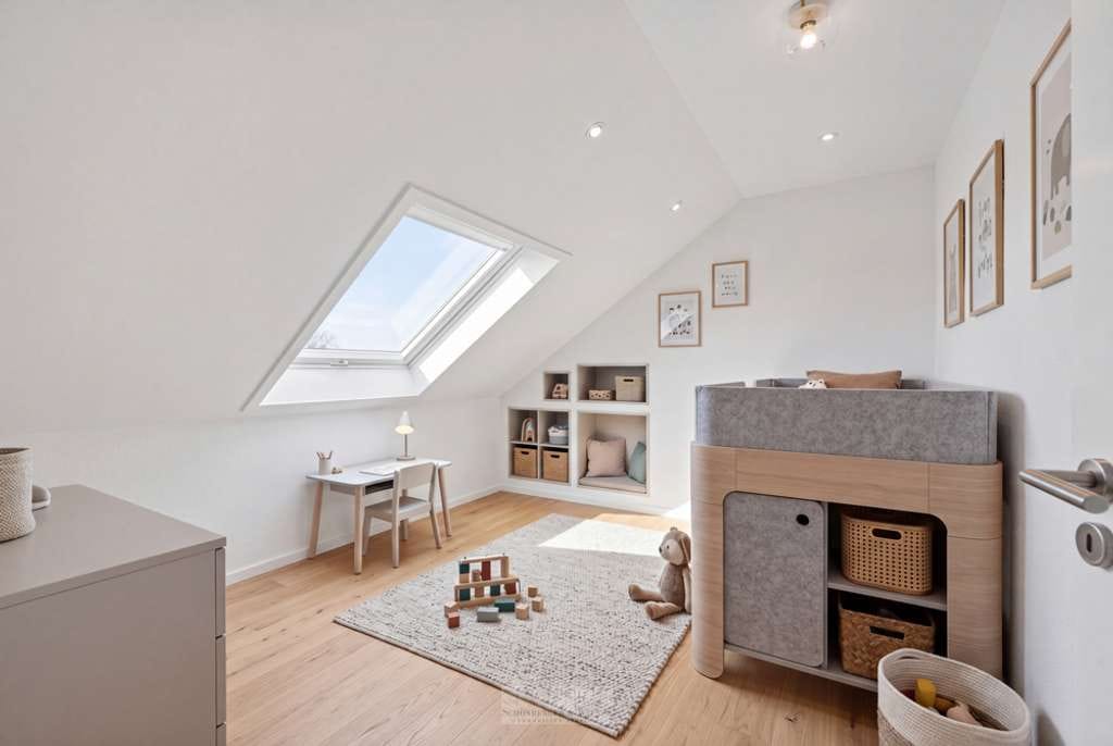 Immobilie in Tegernheim - Wohnen mit Charakter – Lichtdurchflutete 3,5-Zimmer-Wohnung im obersten Geschoss - Bild 4