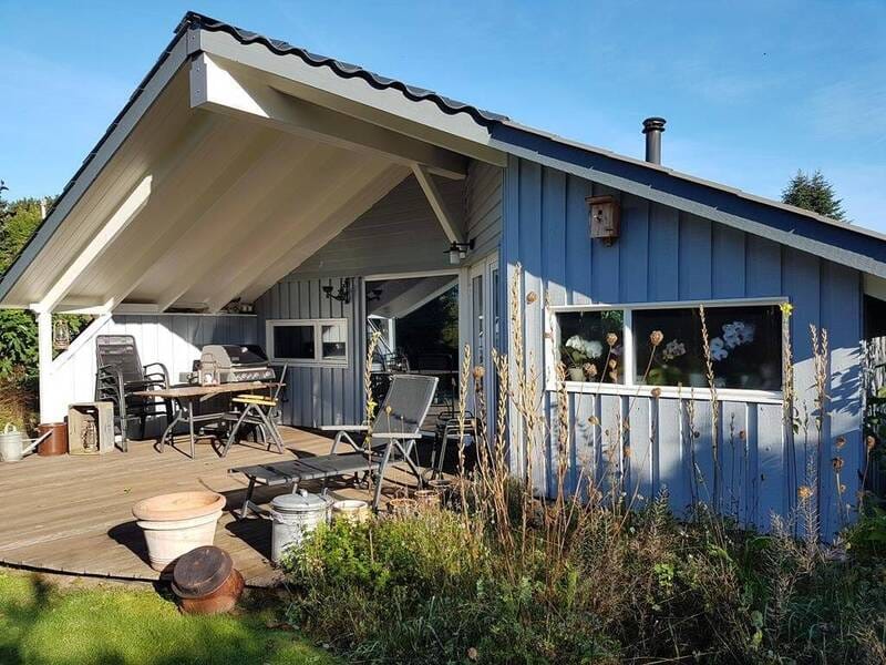 Immobilie in Brekendorf - Ehemaliges Ferienhaus auf Traumgrundstück mit Biotop, Terrassen, Kaminofen zur ganzjährigen Nutzung - Bild 0