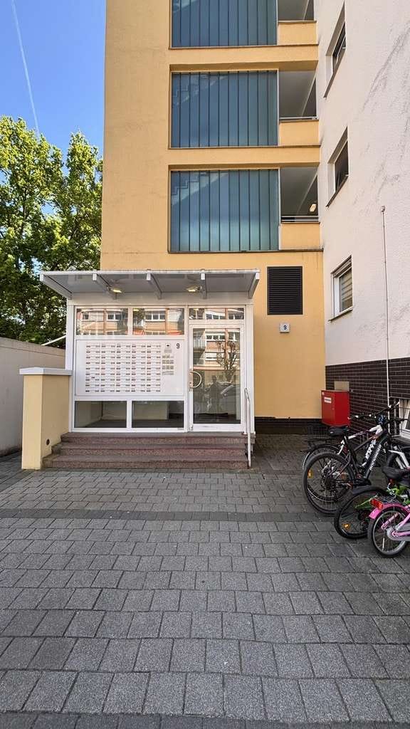 Immobilie in Kriftel - 5,5% Rendite nach Kernsanierung: Moderne 1-Zimmer Wohnung mit Balkon - Bild 4