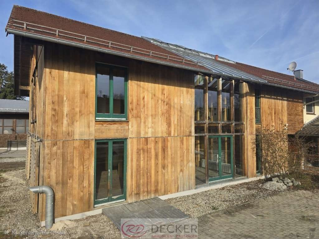 Immobilie in Forstern - Architekteneinfamilienhaus mit Ausbaupotenzial für 3 weitere Wohneinheiten & attraktive Sanierung... - Bild 2