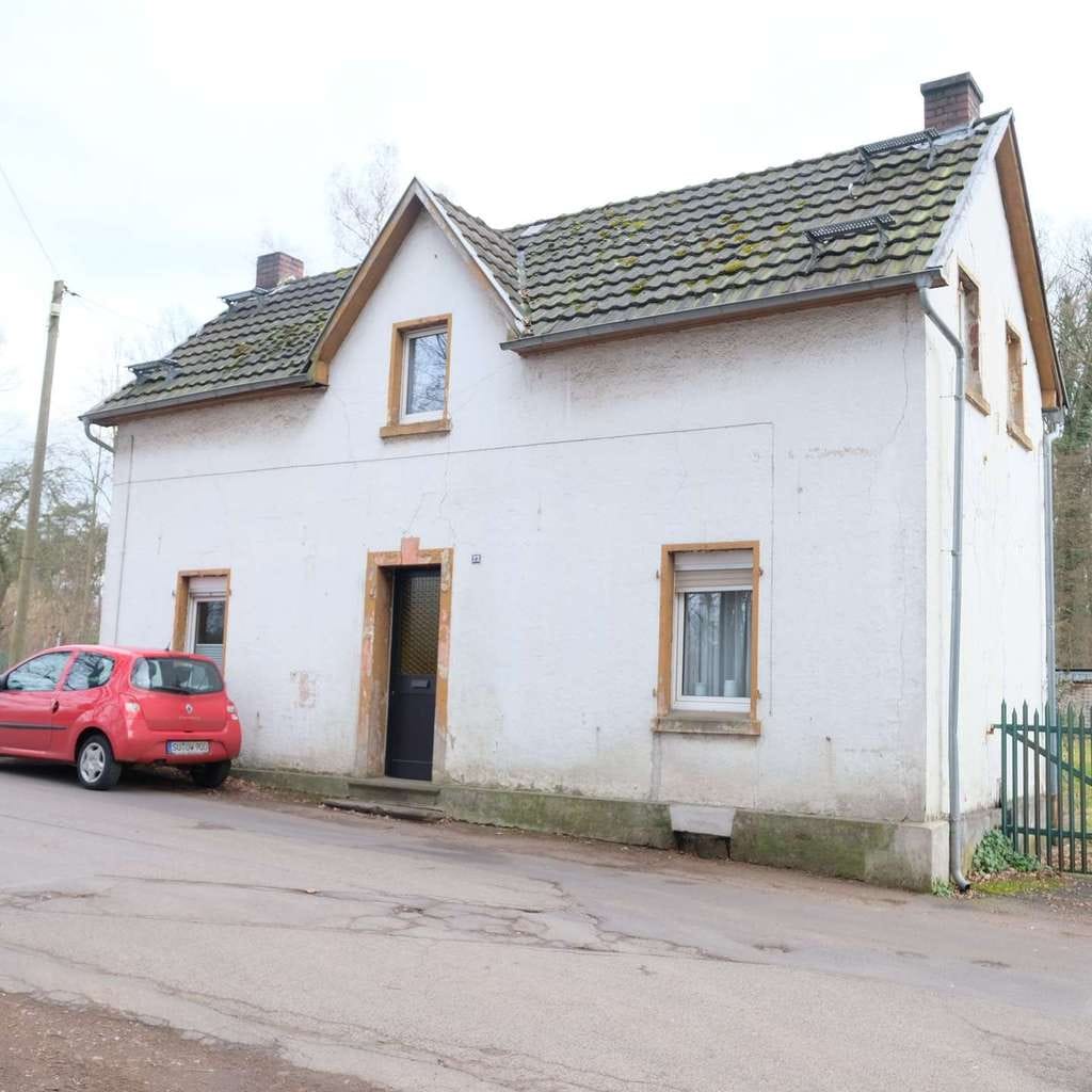 Immobilie in Rösrath - Einfamilienhaus mit viel Platz für die Familie und ideal für Tierliebhaber! - Bild 3