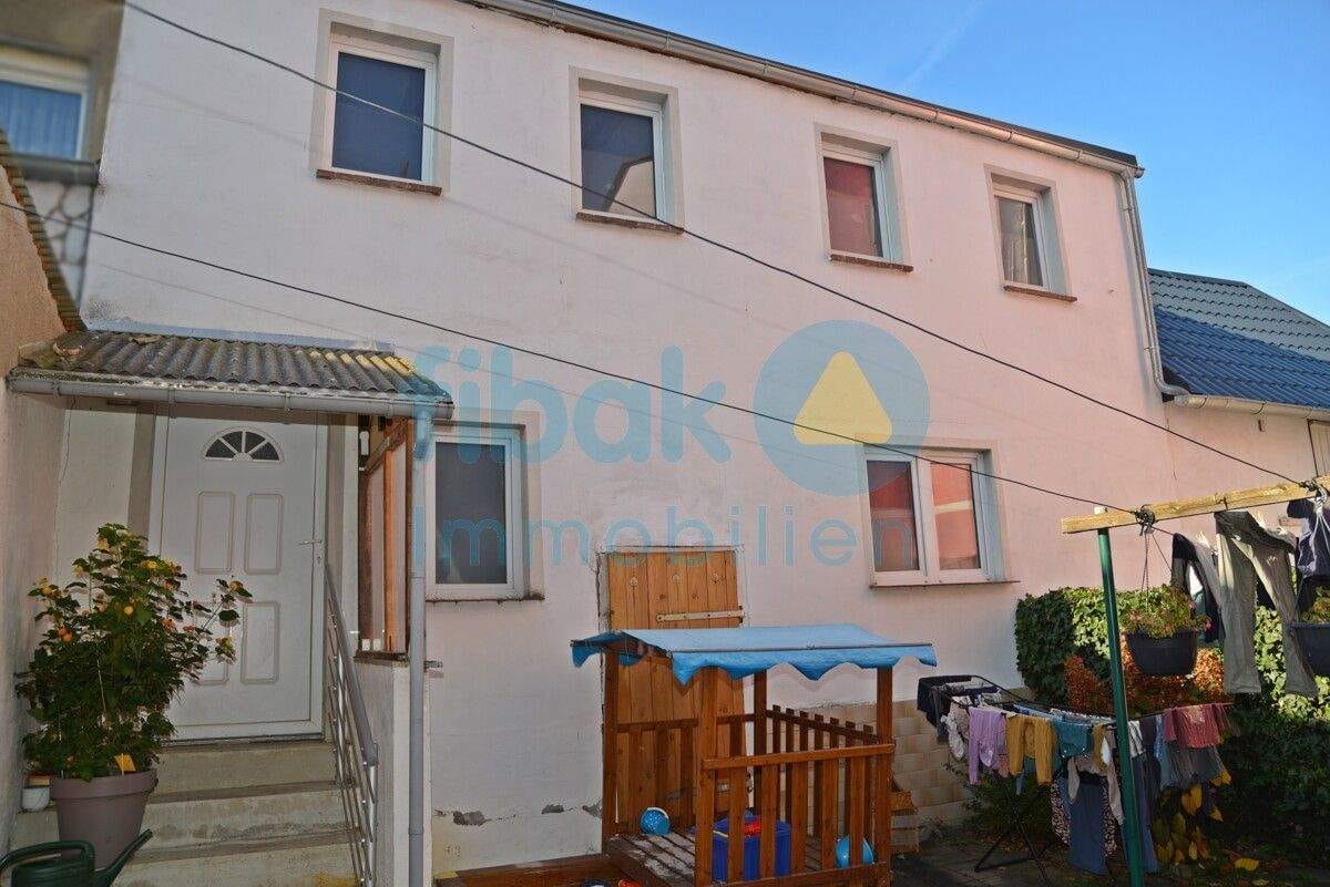 Immobilie in Groitzsch - Mehrfamilienhaus mit Potenzial - Ideal für Eigennutzer & Kapitalanleger - Bild 1