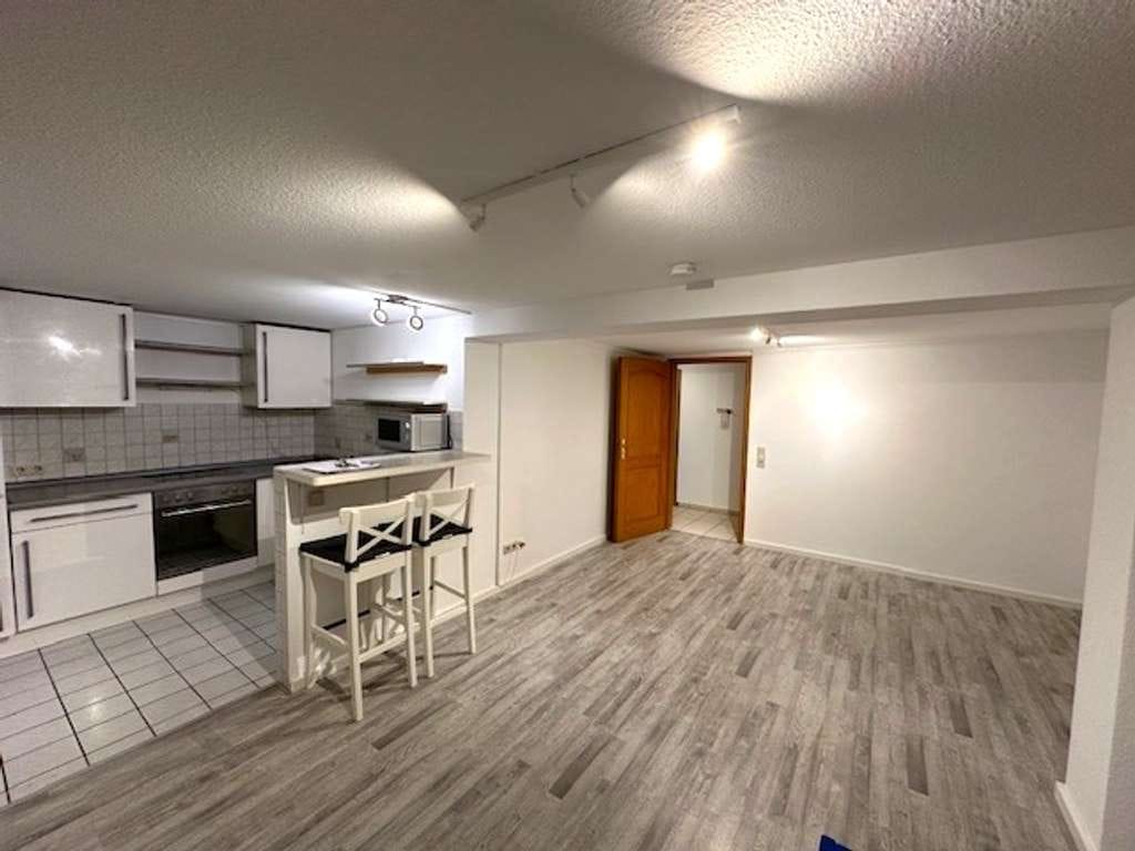 Immobilie in Niederkassel - Solides 4 Parteienhaus (voll vermietet) 264m² Wohnfläche und 679m² Grundstück - Bild 3