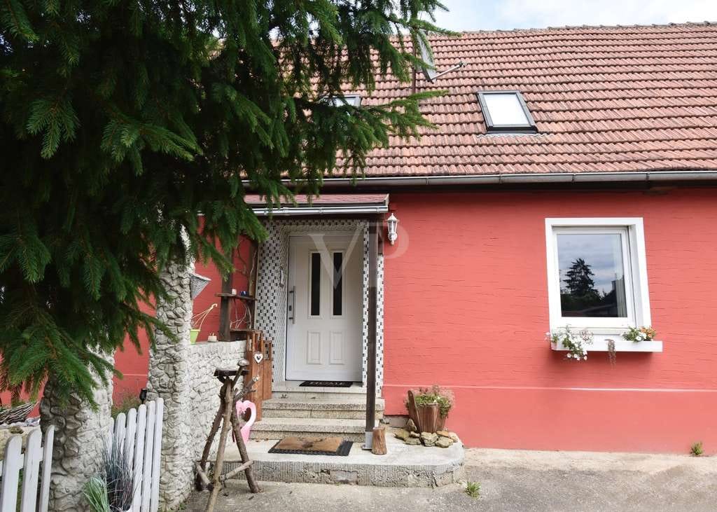 Immobilie in Westheim - Kernsanierte Doppelhaushälfte in ruhiger Lage - Bild 2