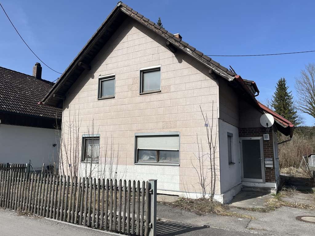 Immobilie in Schongau - Altbau-Einfamilienhaus Abrissobjekt mit Neubauoption - Bild 0