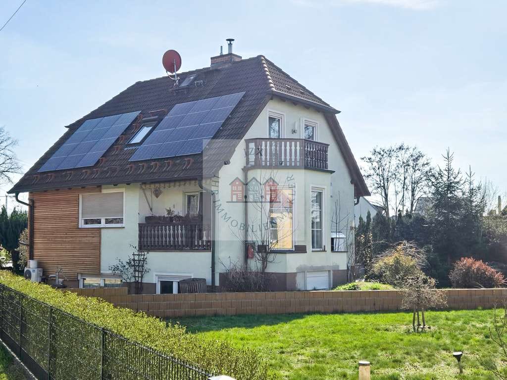 Immobilie in Ruhland - Zukunftssicher wohnen: Einfamilienhaus mit Photovoltaik & viel Energiepotenzial - Bild 1