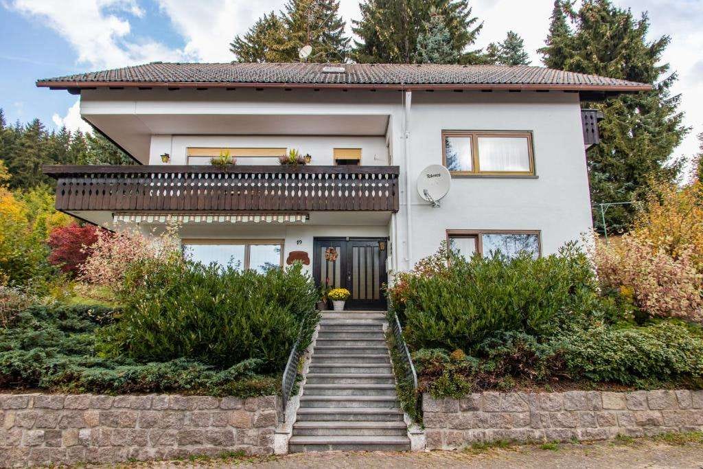 Immobilie in Friedenweiler - Bezugsfreies MFH mit 5 Wohnungen zur Eigennutzung, Generationenwohnen oder Ferienwohnungsvermietung - Bild 0