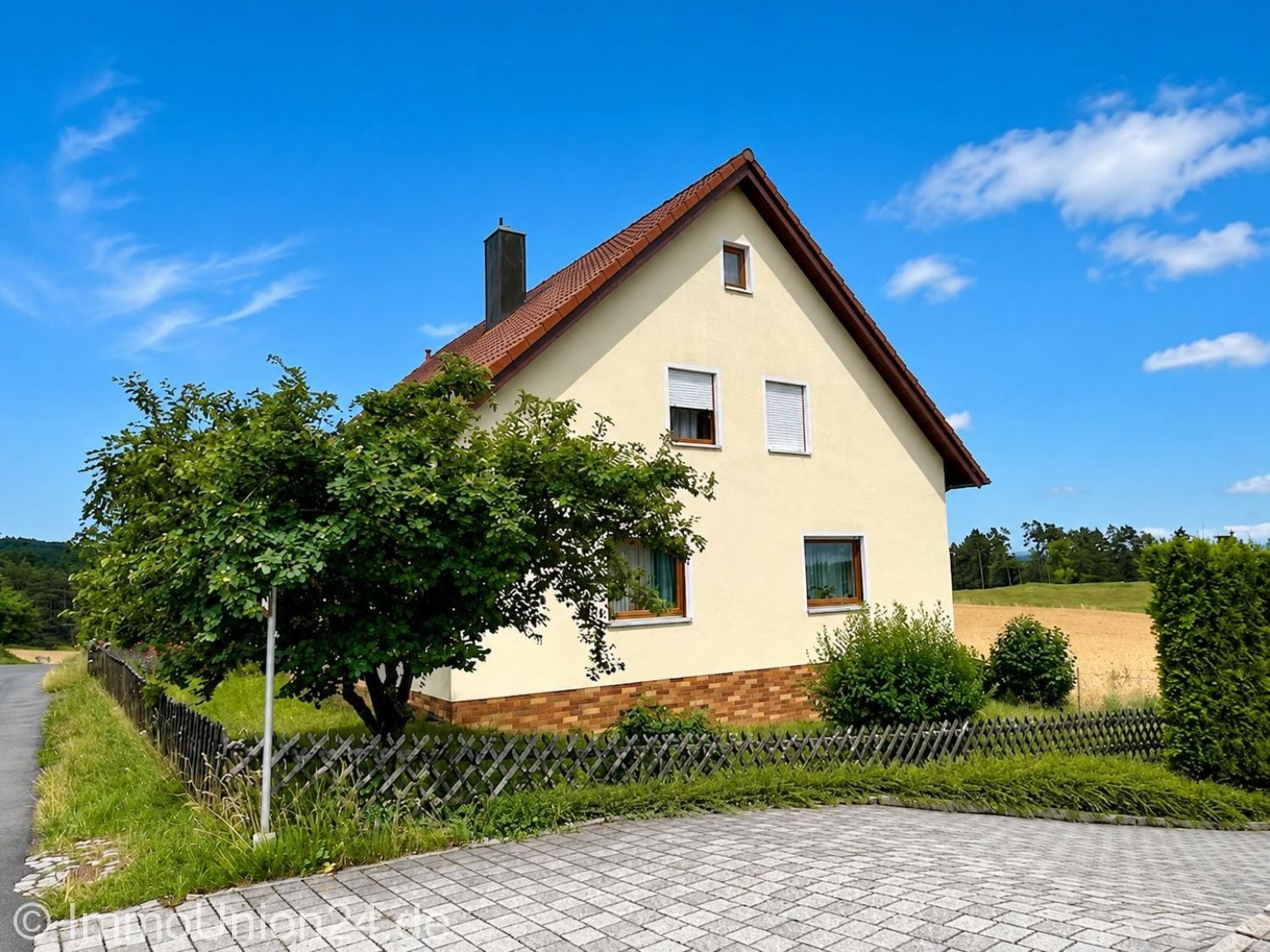 Immobilie in Pottenstein - 349.000,- für freies Zweifamilienhaus mit atemberaubender Aussicht in Zauppenberg - Bild 3