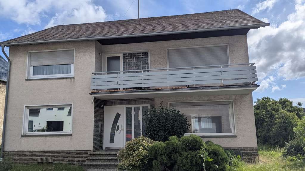 Immobilie in Mayen - Zweifamilienhaus in Mayen-Alzheim, provisionsfrei - Bild 0
