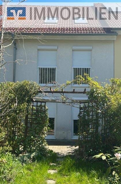 Immobilie in Bad Klosterlausnitz - Doppelhaushälfte in ruhiger Wohngegend mit Garten, Garage und Stellplatz - Bild 1