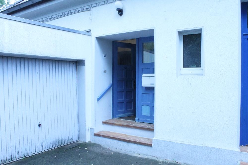 Immobilie in Enger - 5-Z-Eigentumswohnung mit 2-Z-Einliegerwohnung und Gartengrundstück - Bild 0