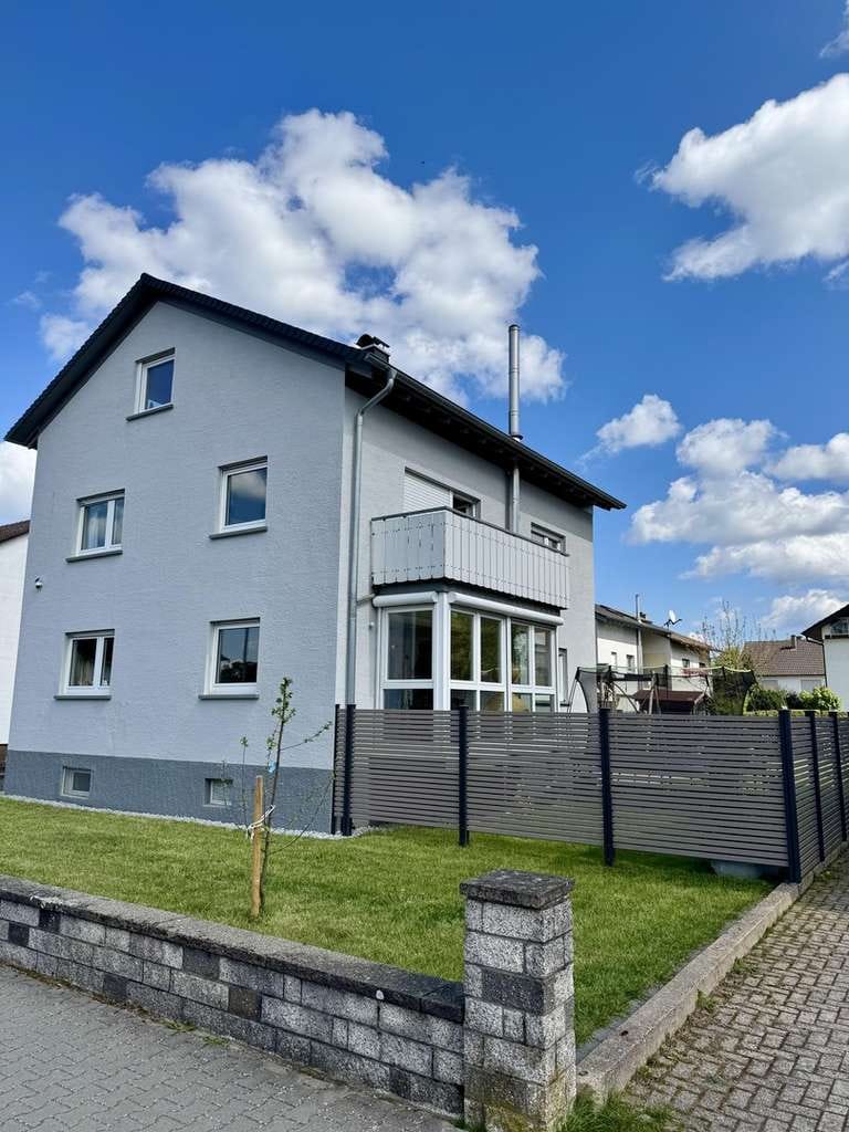 Immobilie in Muggensturm - Großzügiges Familiendomizil mit Potential zum Zweifamilienhaus - Bild 0