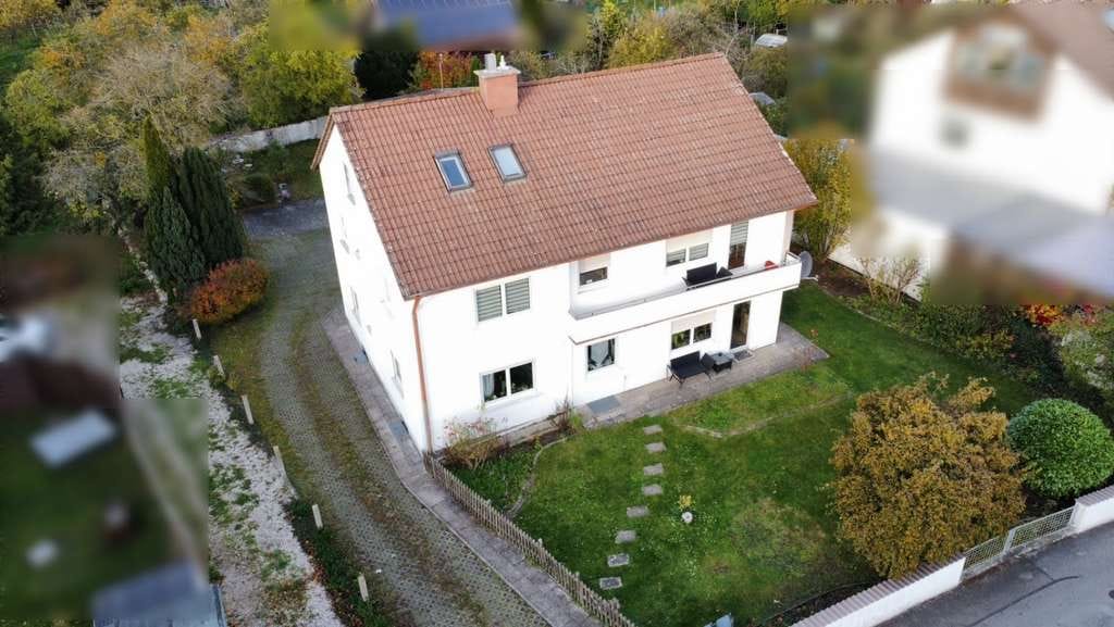 Immobilie in Klosterlechfeld - Zwei-Dreifamilienhaus mit großem Grund in super Lage! - Bild 0