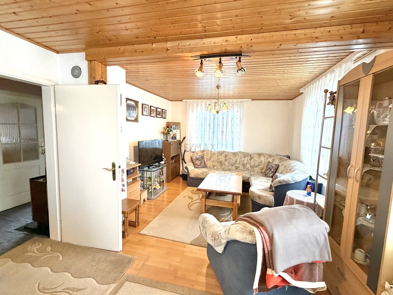 Immobilie in Donzdorf - Wohnkomfort auf zwei Ebenen - Bild 0