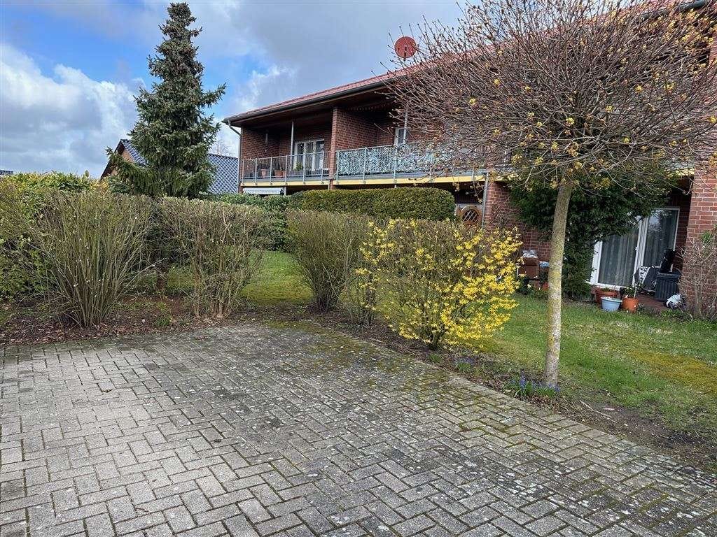 Immobilie in Uchte - Attraktive Seniorengerechte Eigentumswohnung mit Terrasse und durchdachtem Grundriss - Bild 0