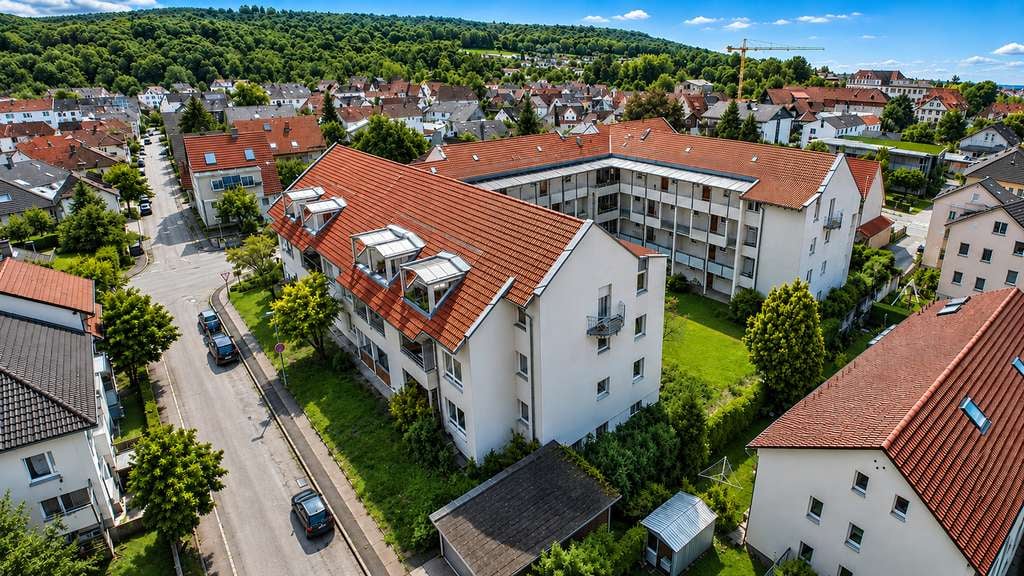 Immobilie in Donzdorf - Heute Kapitalanlage!
morgen ihr Zuhause?- 
vermietete 3 Zimmer-Seniorenwohnung
mit Balkon | Donzd - Bild 1