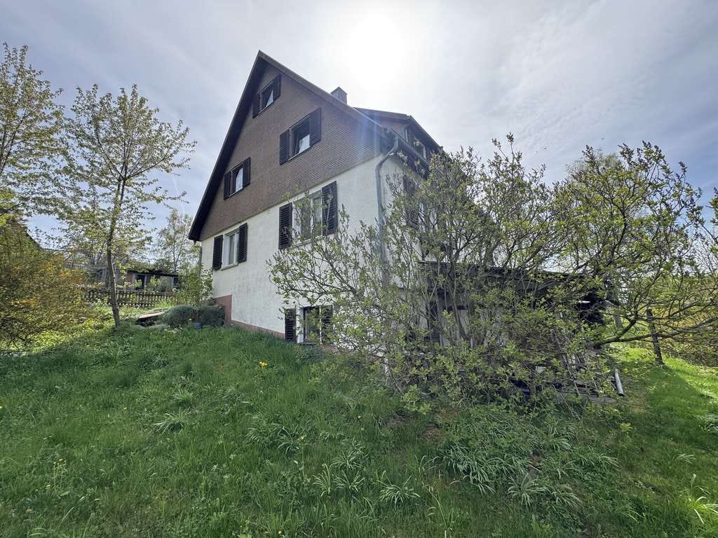 Immobilie in Egenhausen - Charmantes Einfamilienhaus auf traumhaftem Grundstück - Bild 2