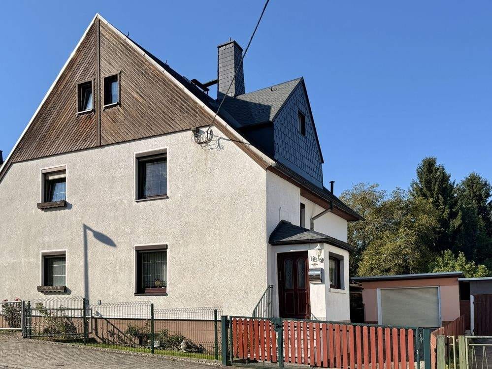 Immobilie in Oelsnitz/Erzgeb. - Schöne Doppelhaushälfte in Oelsnitz für Ihren Wohntraum - Bild 0