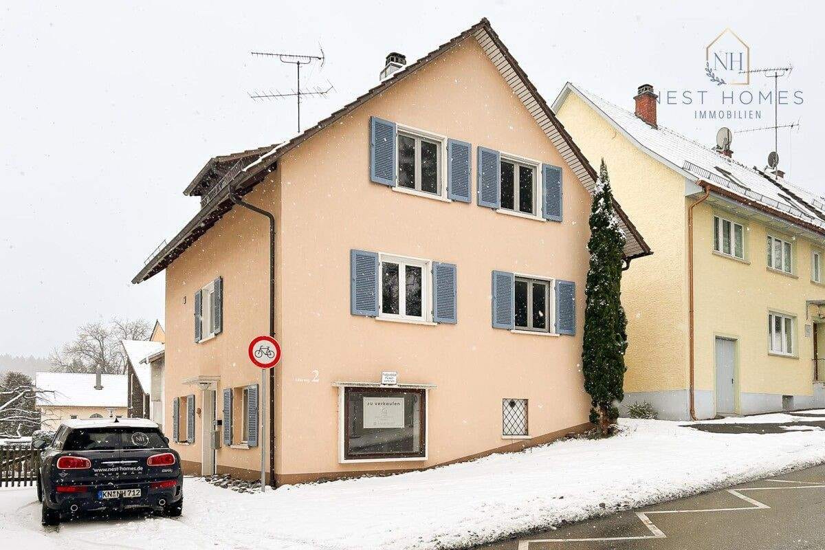 Immobilie in Gottmadingen - Haus mit viel Potential!  6 Zi. 2 Bäder, Gewerbemöglichkeit, große Lagerfläche & Terrasse - Bild 2